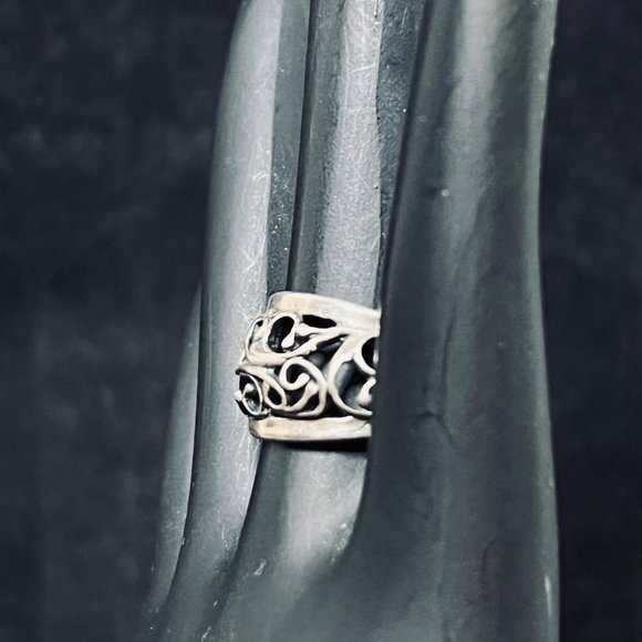 Vintage Sterling Silver Open Scroll Work Band Ring Sz 6 (R344) - Picture 3 of 7